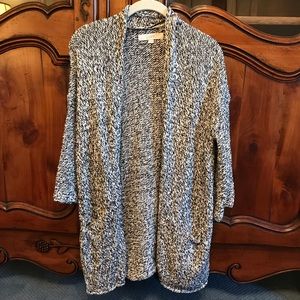 Small Loft gray/white cardigan! Size XS